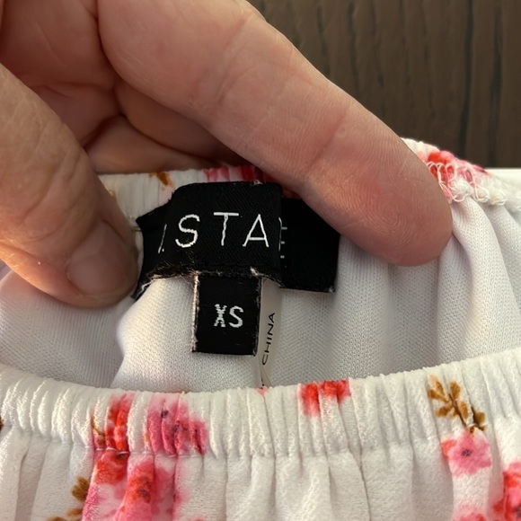 1. State boho, sheer blouse pink with pink floral top. Shoulders option. Size XS - Picture 3 of 9